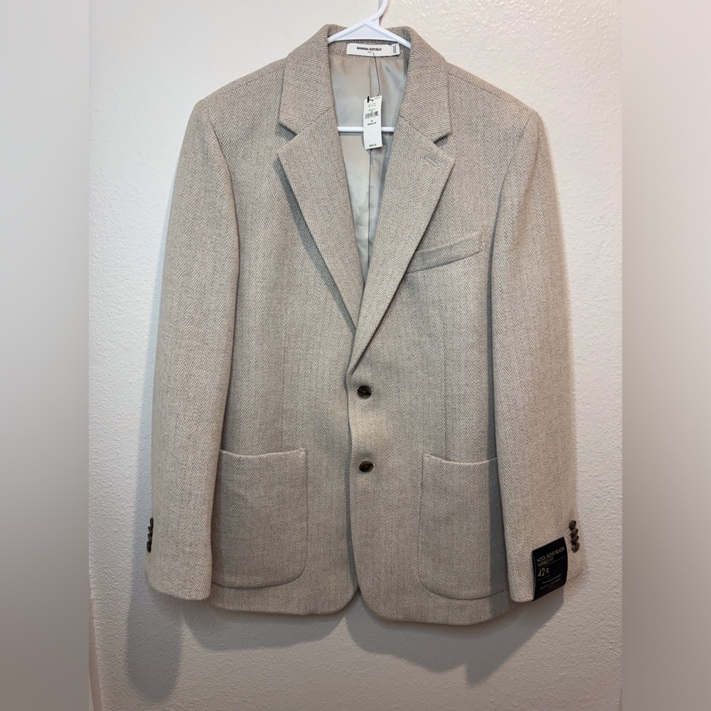 Banana‎ Republic NWT Men’s Beige Wool-Blend Blazer Tapered Fit Jacket Size 42 R